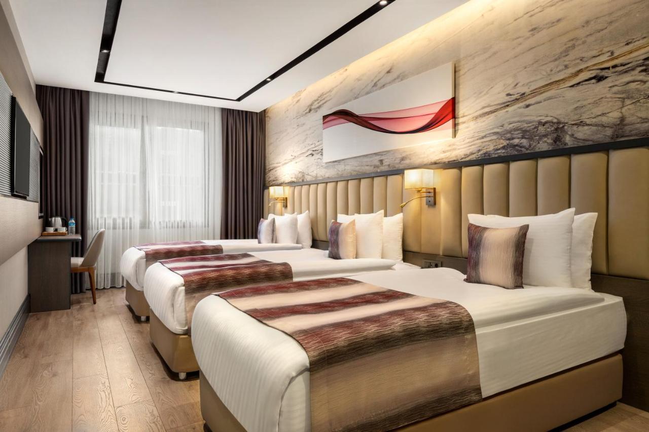 Hotel Ramada By Wyndham Istanbul Umraniye Exterior foto